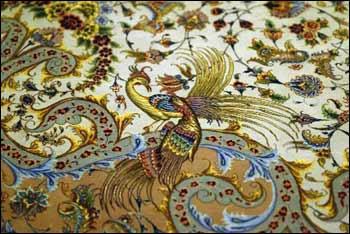 �������ĵ�̺580�f��Ԫ