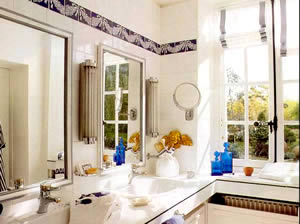 ����b���Đ۵�ԡ��