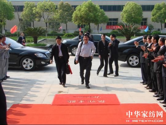 ���ë��?f��)��^���ҳ�����Ʒ��򞌏��