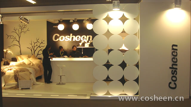 �����Ҽ����m�˸�չʾ���H������