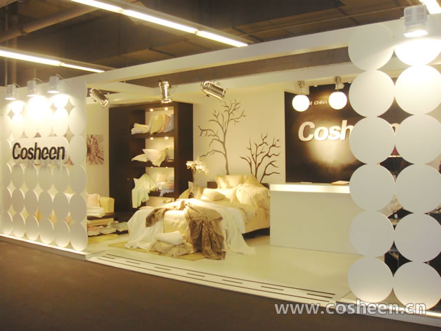 �����Ҽ����m�˸�չʾ���H������