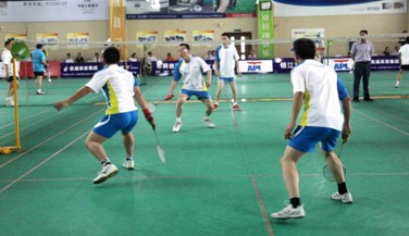 浙江“美通杯”羽毛球賽落下帷幕