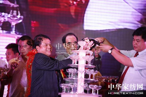 ��(gu��)�H�Ҽ���ˇչ��(hu��)���x���(hu��)�e��