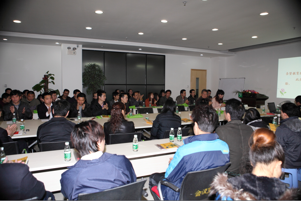 �h���_չ���Ҹ������v����