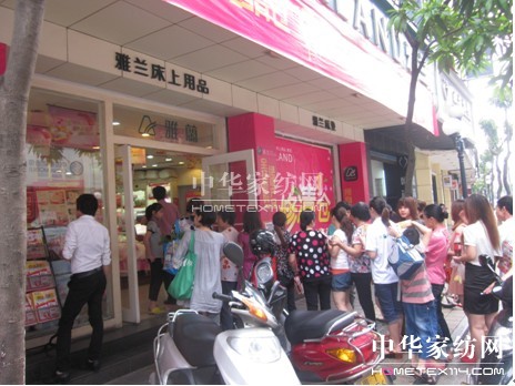 ���m���³骄(ji��ng)���(d��ng)�����չ�