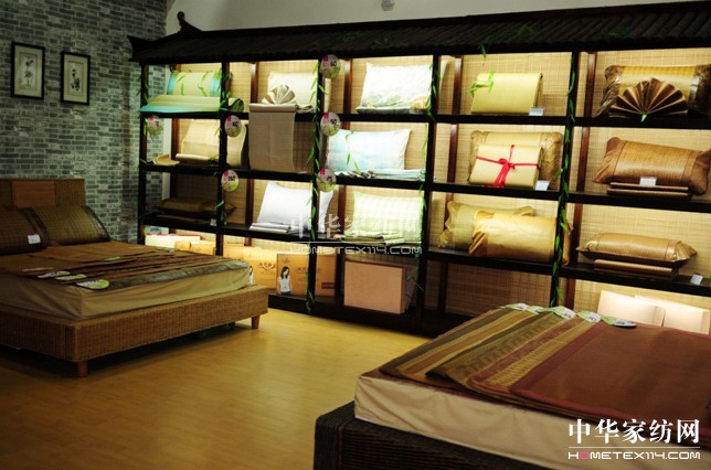 �{��2013������Ʒӆ؛���A�M��Ļ