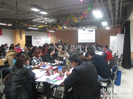 提籟雅開啟2013新品巡回培訓(xùn)會(huì)