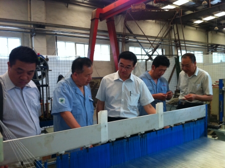 ����Ӣ�{�п����O����I