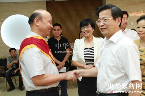 盛宇董事長曾上教獲市“道德模范提名獎”