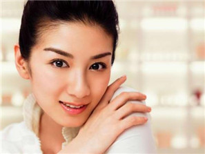 黃奕笑談產后減重秘訣