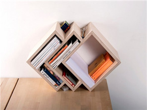 �M�Q���������������