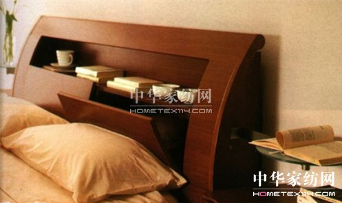 令人驚訝床鋪變身收納場