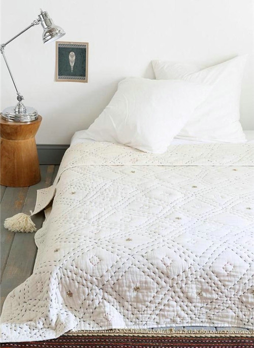 ��(d��)�ҽ�������ޱ����ڼҾӮa(ch��n)Ʒ�Б�(y��ng)��