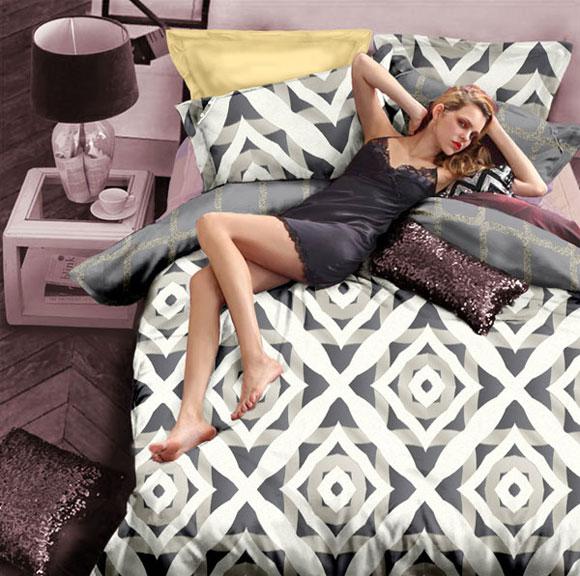 �W�ɼҼ����H�����L(f��ng)�����ˣ�˽��ӆ����ů˯�ߕr(sh��)����