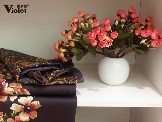 紫羅蘭2015春夏新品訂貨會:別具一格的生機森活