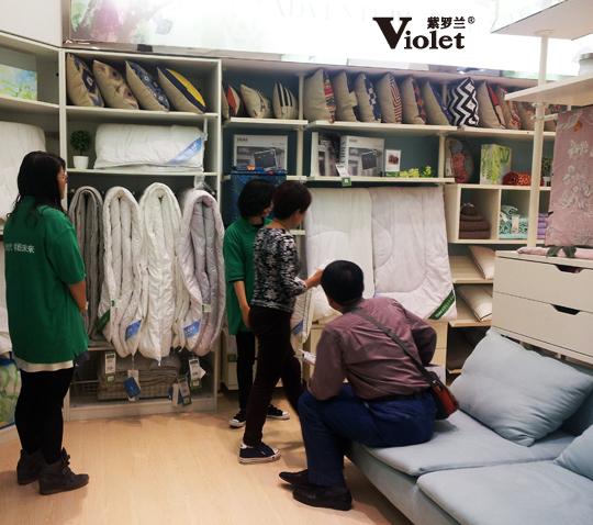 紫羅蘭2015春夏新品訂貨會:別具一格的生機森活