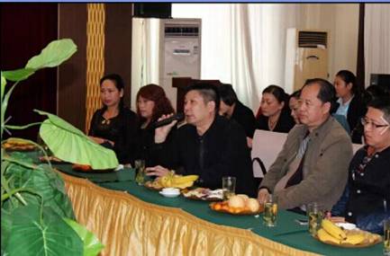 ���ˍu�Ҽ�2015������Ʒ�b�p���߽��N����Մ���A�M�Y����