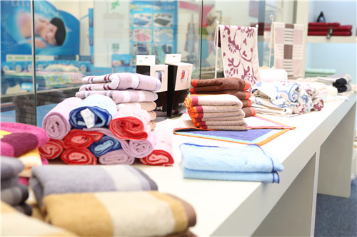 �³��B(t��i)�����Ҽ����c(di��n)���ڴ���