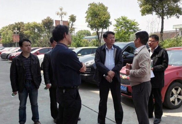 海門市常務(wù)副市長成偉蒞臨凱盛考察電子產(chǎn)業(yè)園