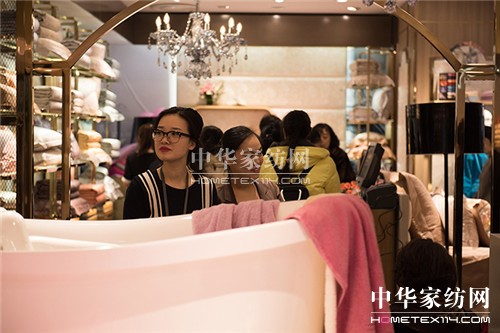 卡撒天嬌集團(tuán)卡撒珂芬一站式家居生活體驗(yàn)館亮相長春卓展