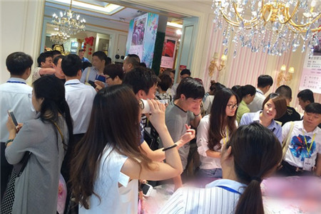 黛富妮家紡2016秋冬訂貨會(huì)圓滿結(jié)束