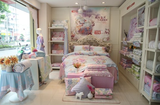 HOdo紅豆家紡組織職業(yè)店長進(jìn)行門店運營培訓(xùn)