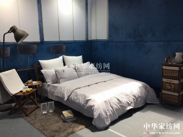 �������F���L���--�����A���_��Ʒ�ɹ��l��