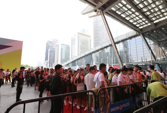 ���V��ʮ�d���b��Ҿ��������A