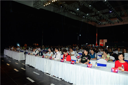 走進(jìn)原創(chuàng)設(shè)計(jì)星時代梧桐珆全球夢想合伙人啟動