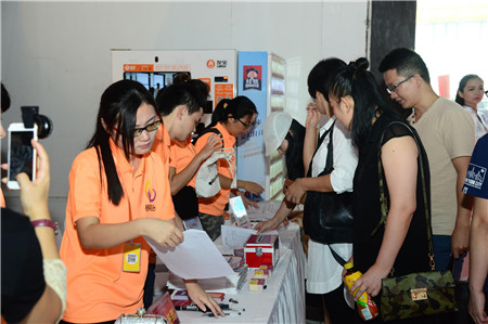 走進(jìn)原創(chuàng)設(shè)計(jì)星時代梧桐珆全球夢想合伙人啟動