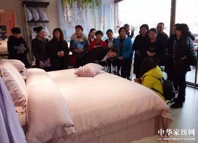 �Pʢ�Ҽ�����Ӣ���������f��Փ�������l��Ӣ����