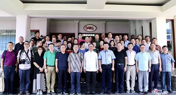 孫瑞哲率團考察印尼當地企業,展望國際合作共贏之路