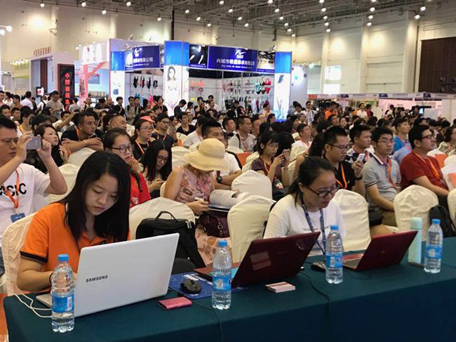 �O�ߺ�l�����ļҼ����{�����Ј����u�������Pע�᣿