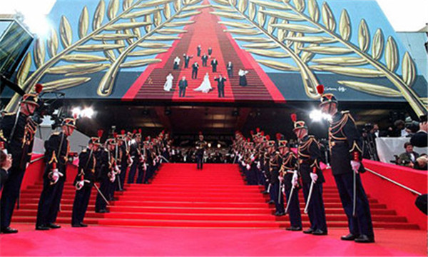 絲綢優雅了你你優雅了世界