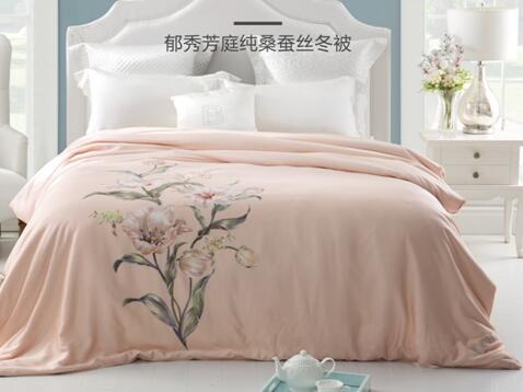 快來洗被子!!!首套歐洲進(jìn)口精洗設(shè)備登陸寧波博洋家紡