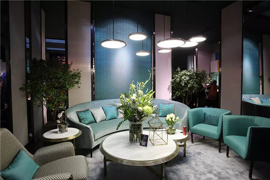 2018���ڼҼ��Ҿ�չ����څ�݂�ӛ�����ļ���݆����Ԋ��ؗ���