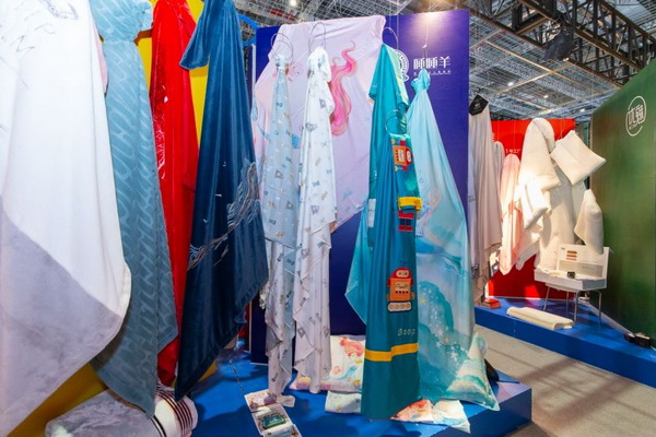 �M�F���ഺ���Ҽ�չ����Ҽ�ӡ��˄��¼Ҽ��a�I�����B