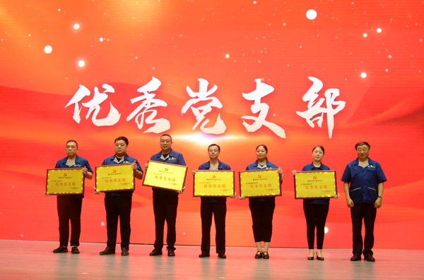 �����h���ꡤ�^�M(j��n)�A�����A���hί�e�Бcף���h������ô��